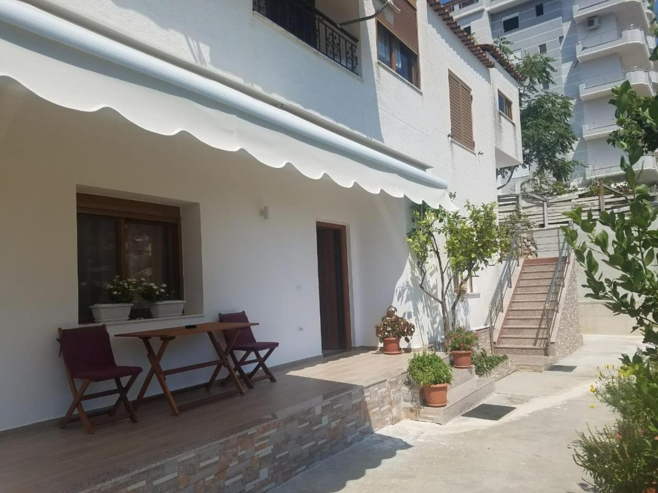 Vila Alikaj Lägenhet Sarandë Exteriör bild