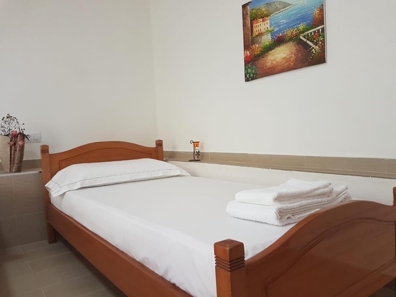 Vila Alikaj Lägenhet Sarandë Exteriör bild